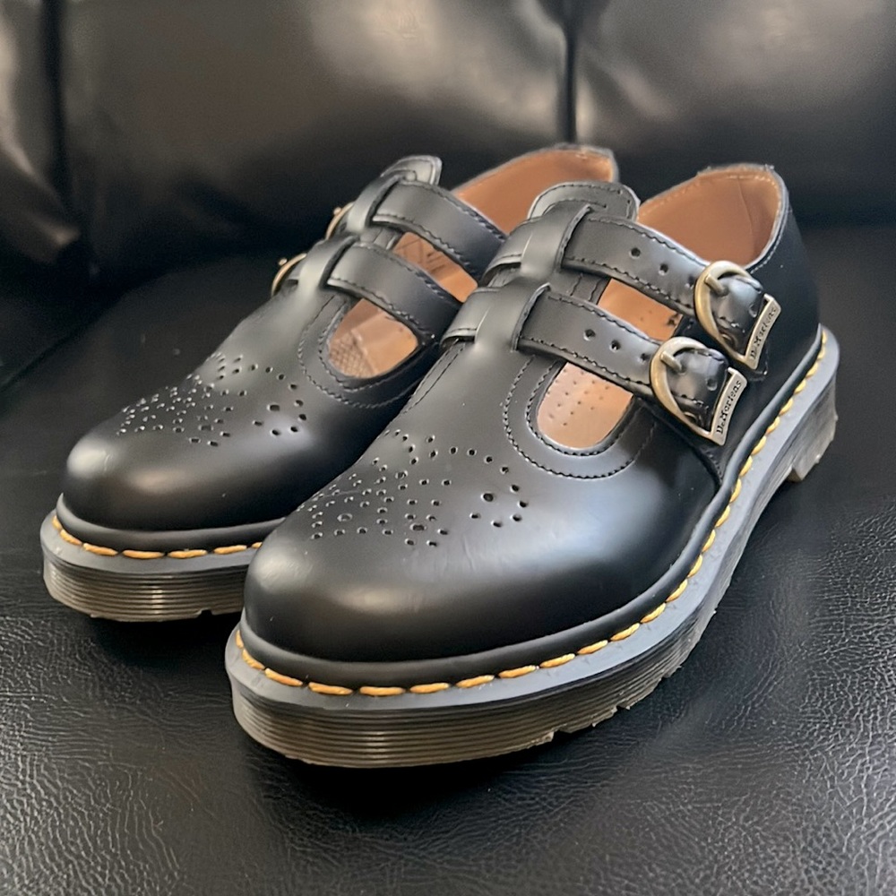 Dr Martens - 8065 smooth leather Mary Janes